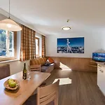 Heim Apartamento *